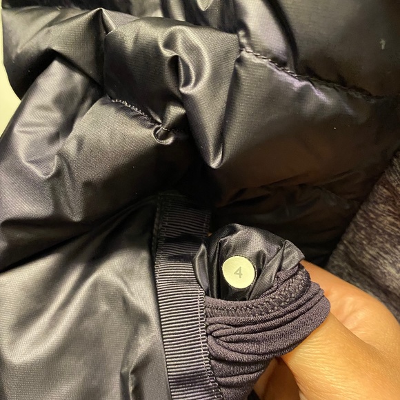 Lululemon Down For a Run pullover - Picture 4 of 4